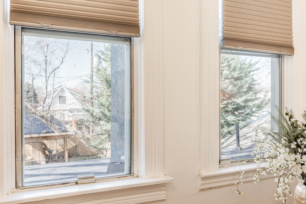 764 S LAKE ST Salt Lake City, UT 84102