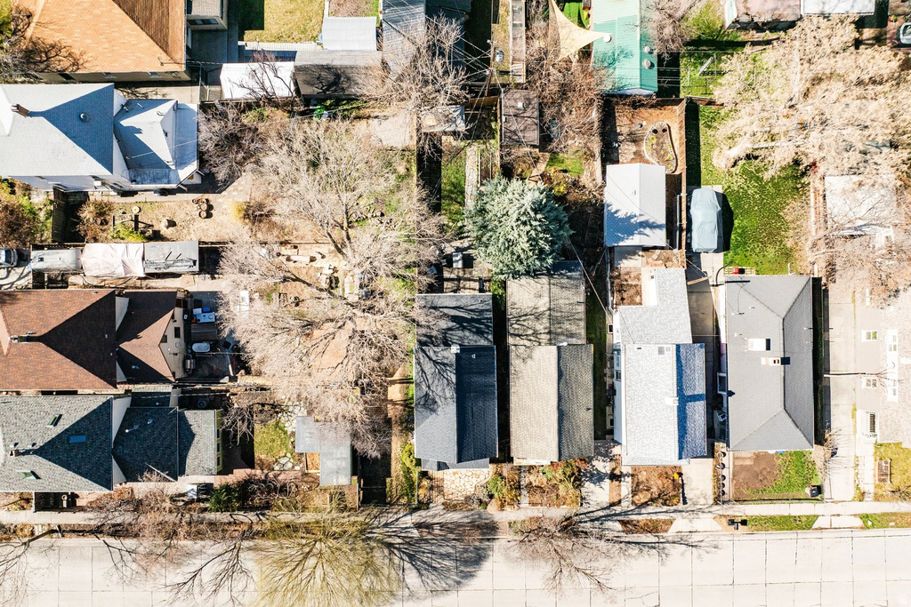 764 S LAKE ST Salt Lake City, UT 84102