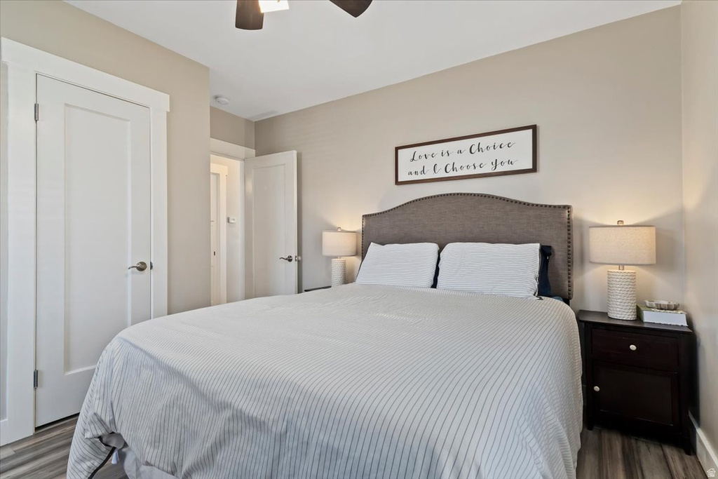 498 PARKWAY AVE Tooele, UT 84074