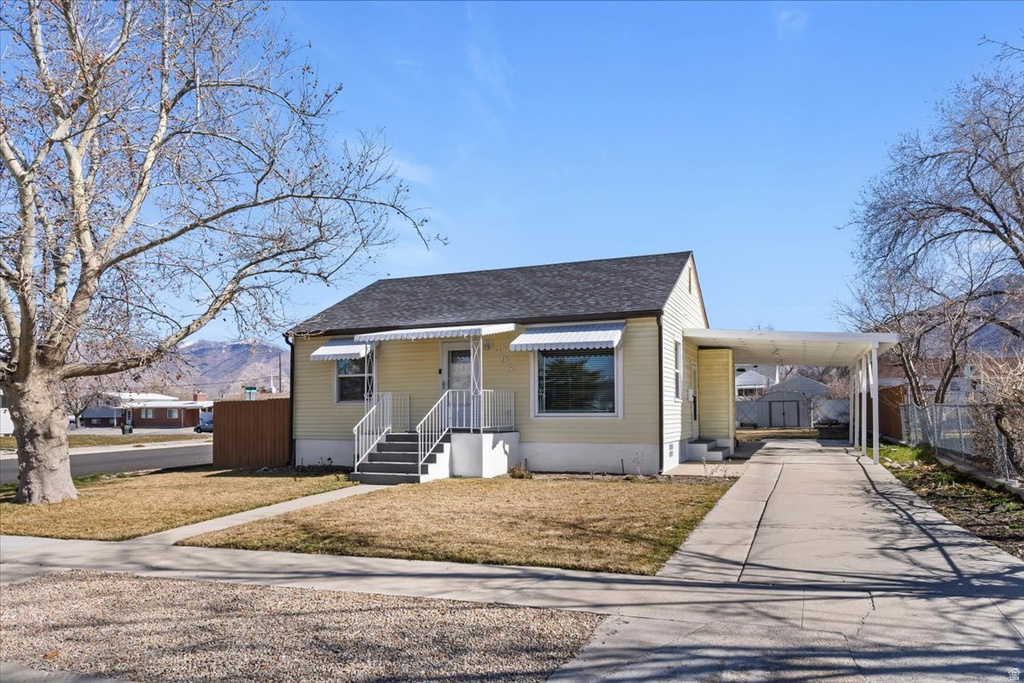 498 PARKWAY AVE Tooele, UT 84074