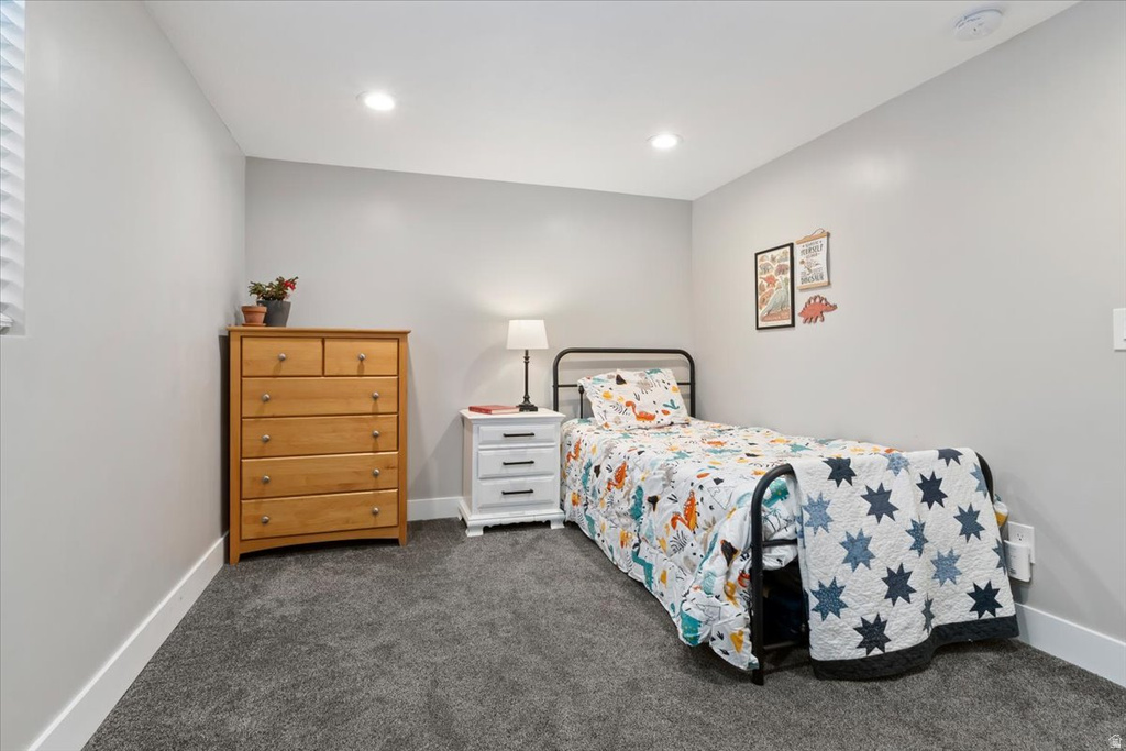 498 PARKWAY AVE Tooele, UT 84074