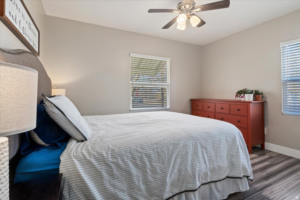 498 PARKWAY AVE Tooele, UT 84074