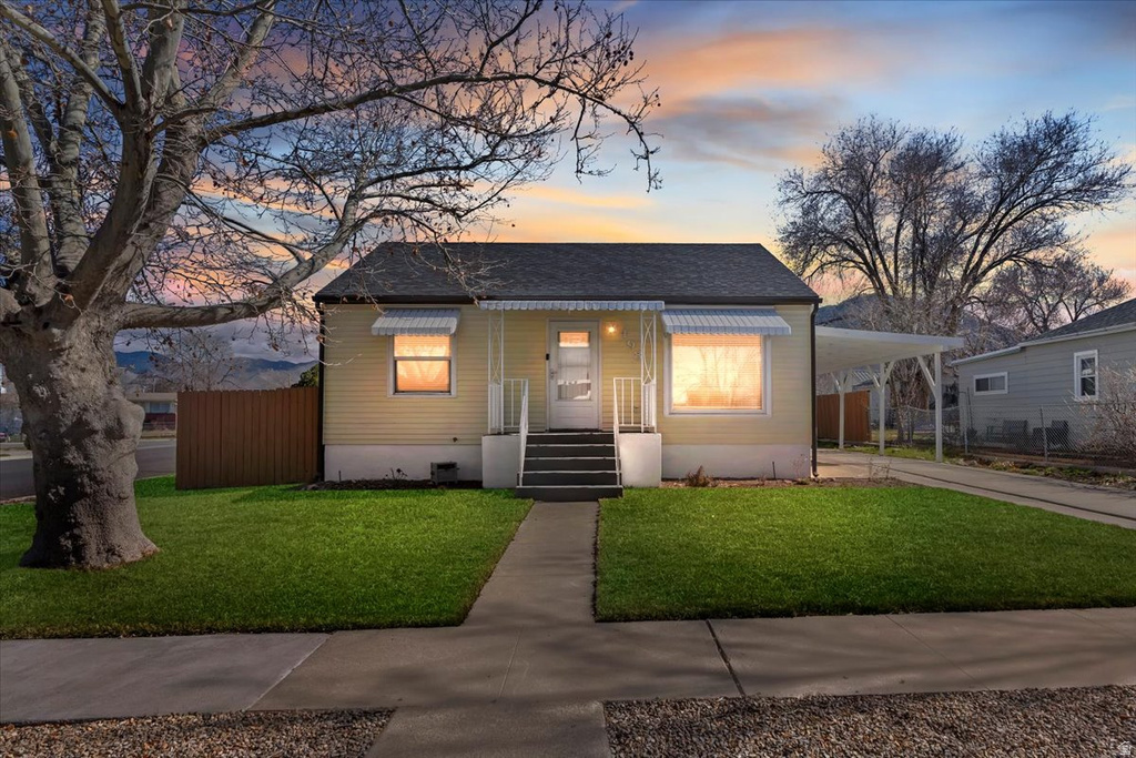 498 PARKWAY AVE Tooele, UT 84074