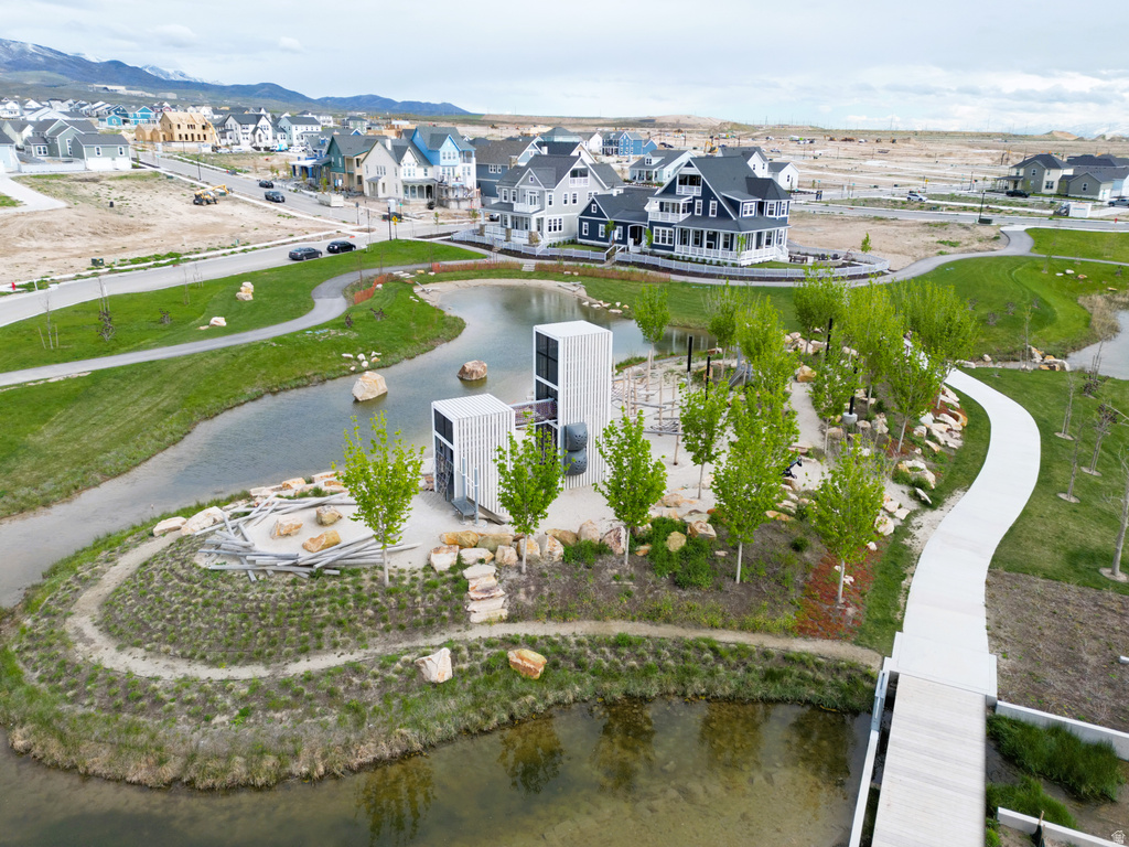 7021 W LAKE AVE South Jordan, UT 84009