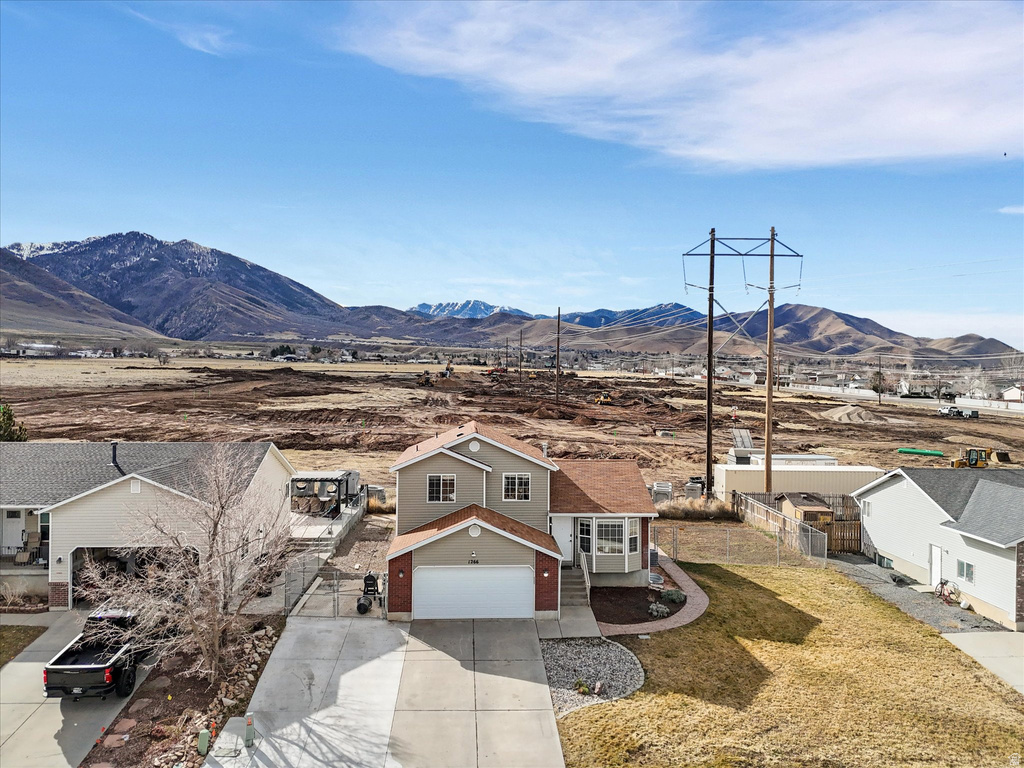 1266 E 850 N Tooele, UT 84074
