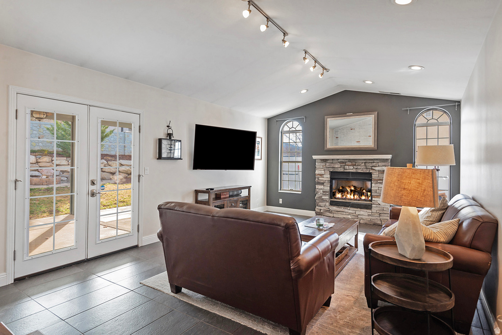 11755 S CANBERRA DR Sandy, UT 84094