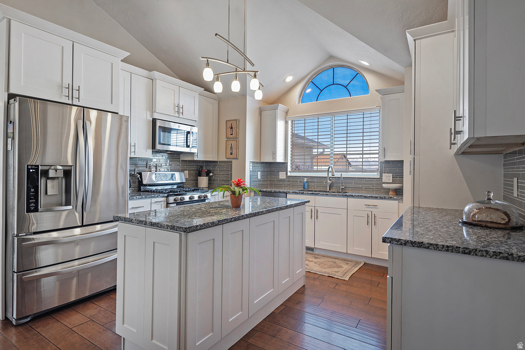 11755 S CANBERRA DR Sandy, UT 84094