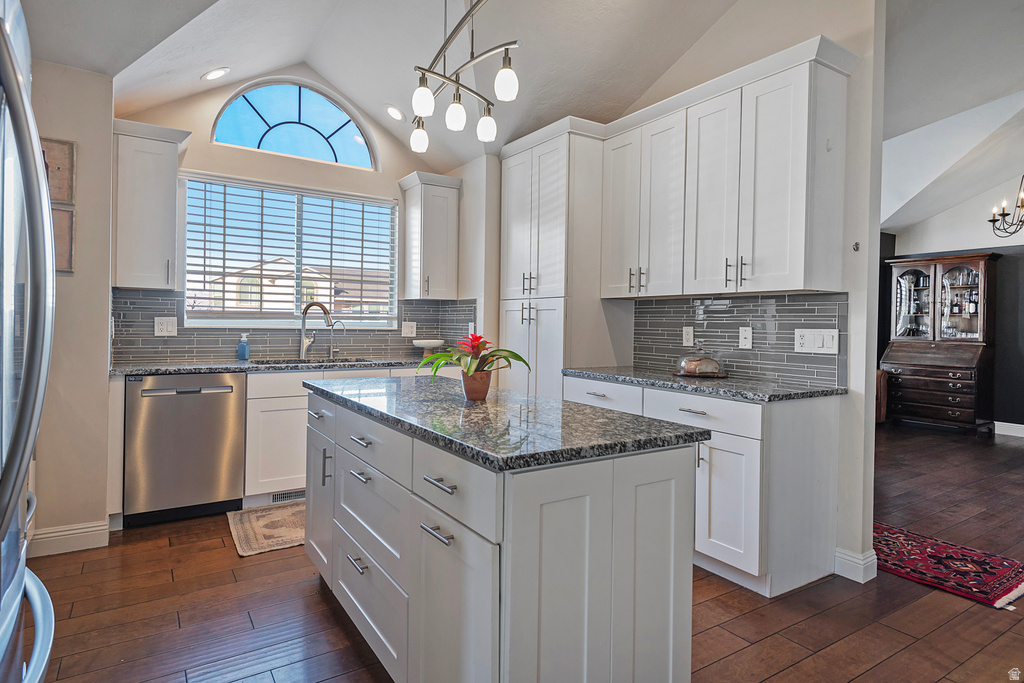 11755 S CANBERRA DR Sandy, UT 84094