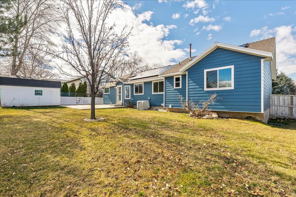 3899 S CHATTERLEIGH RD West Valley City, UT 84128