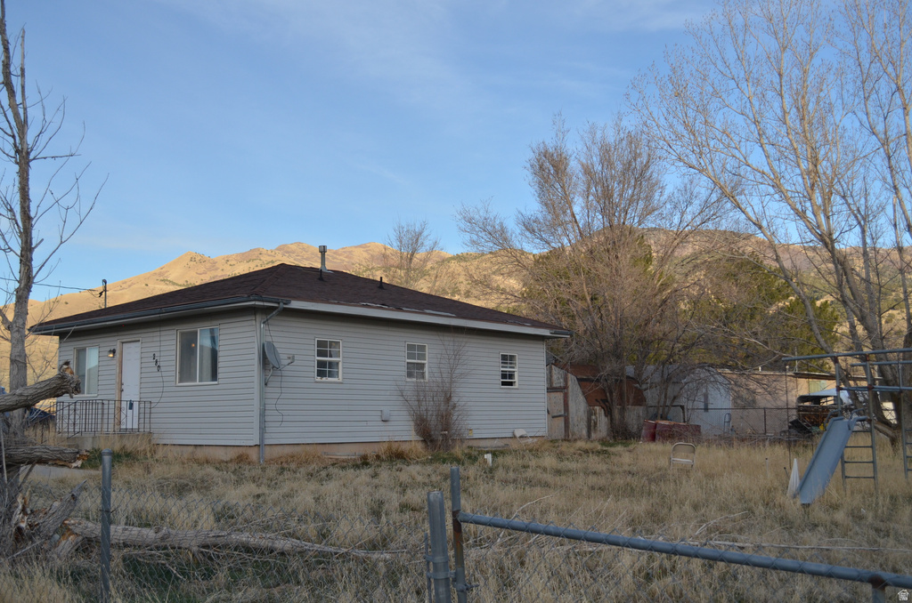 280 W SHERMAN Stockton, UT 84071