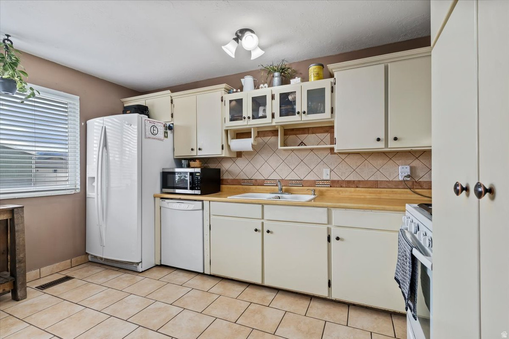 7286 W GETTYSBURG DR Magna, UT 84044