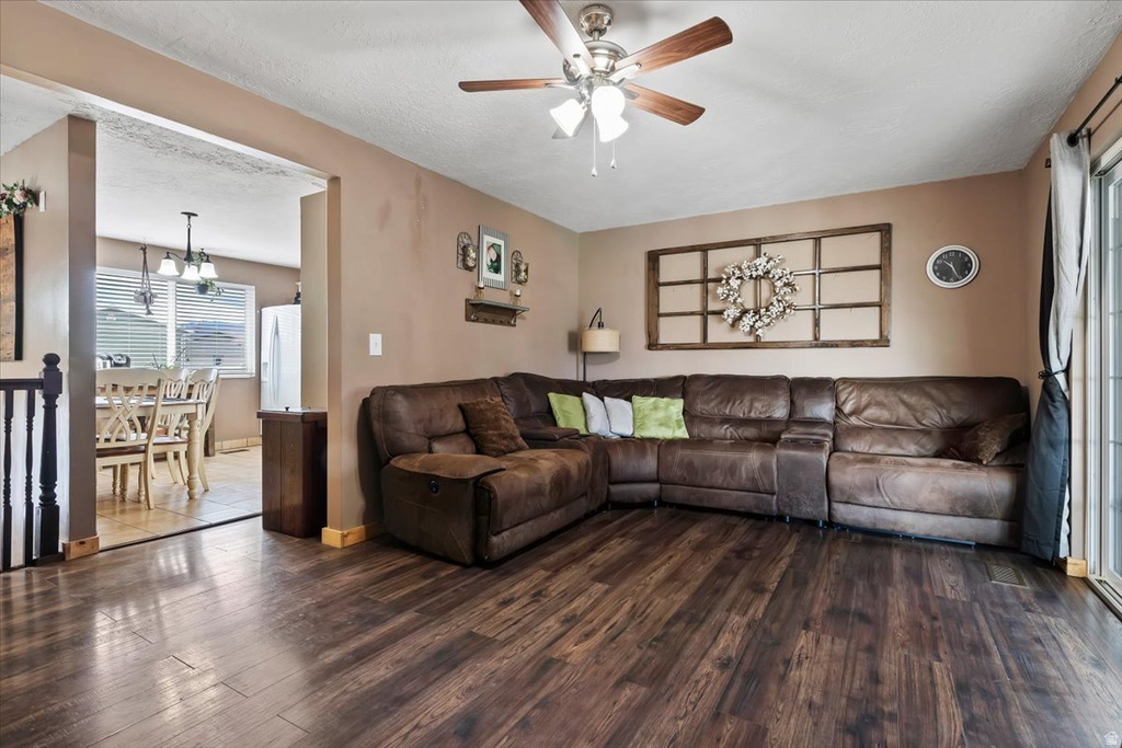 7286 W GETTYSBURG DR Magna, UT 84044