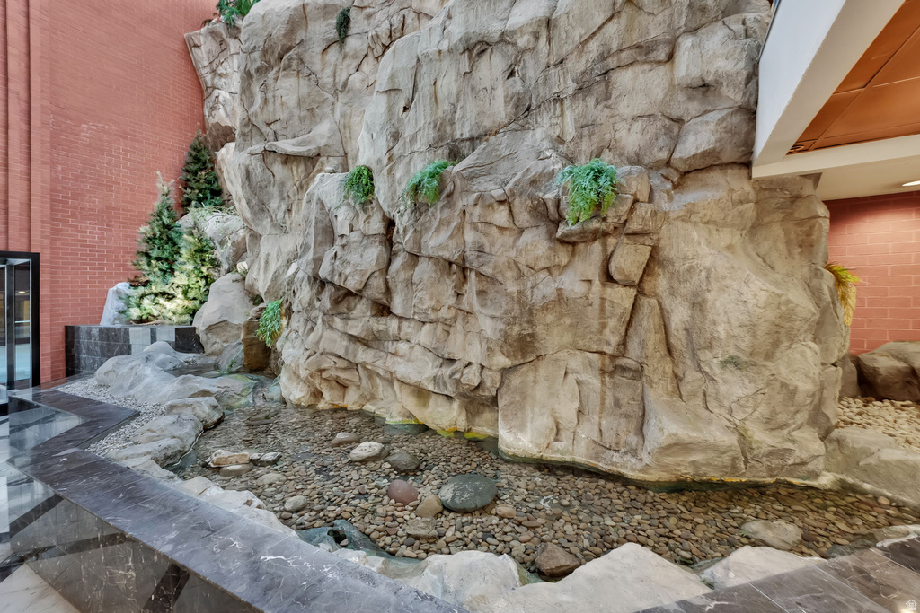 171 E THRID AVE #201 Salt Lake City, UT 84103