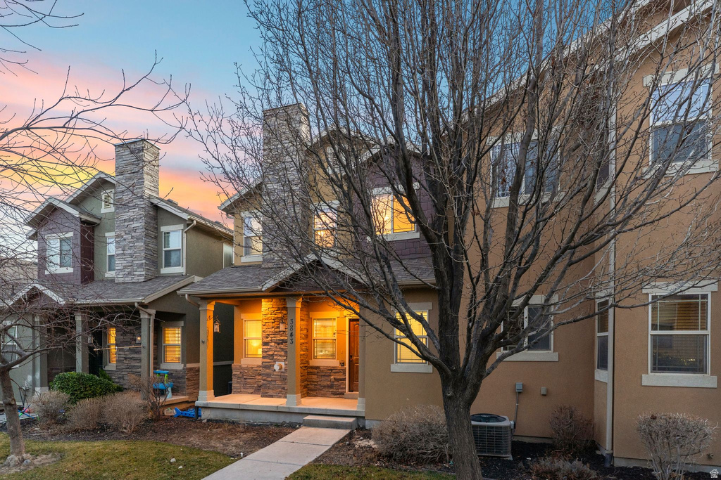 3843 E CUNNINGHILL DR Eagle Mountain, UT 84005