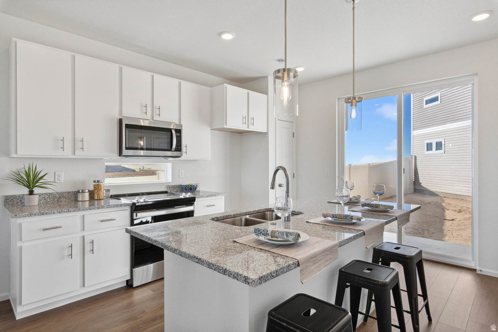 309 N CORRIDOR LN Saratoga Springs, UT 84045