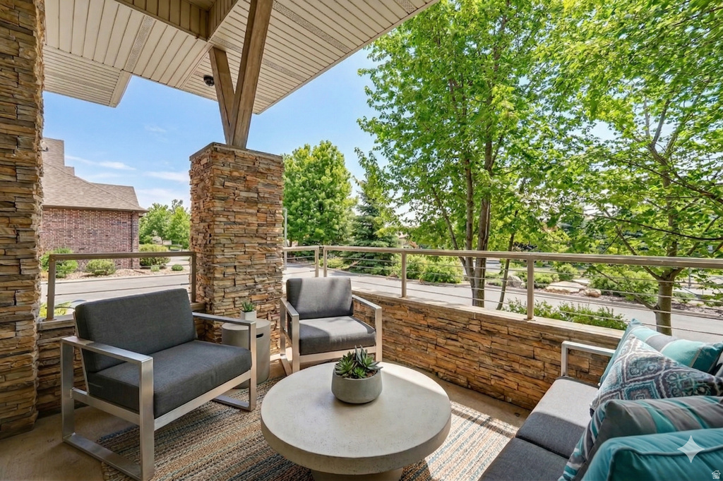 5304 S SKYLINE PKWY Ogden, UT 84403