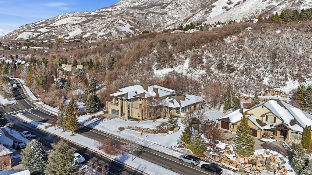 5304 S SKYLINE PKWY Ogden, UT 84403