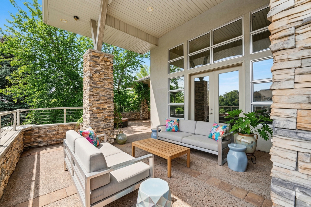 5304 S SKYLINE PKWY Ogden, UT 84403