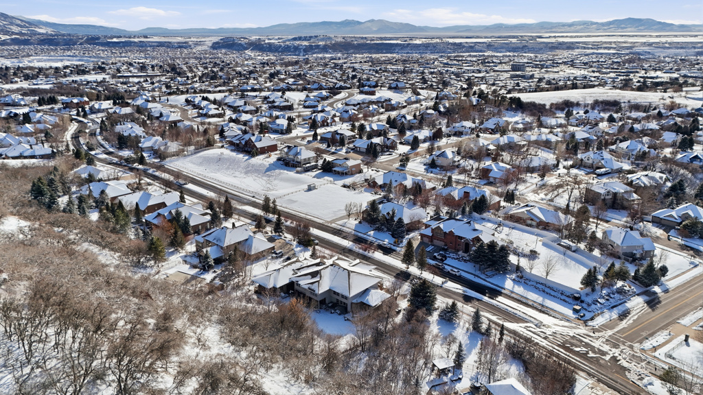 5304 S SKYLINE PKWY Ogden, UT 84403