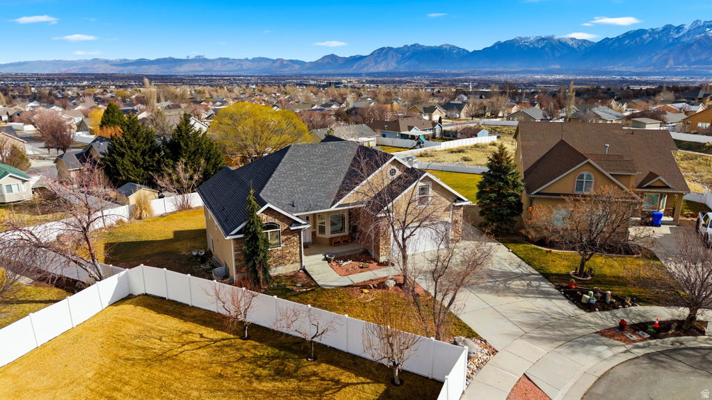5272 W SUN BLOOM CIR Herriman, UT 84096