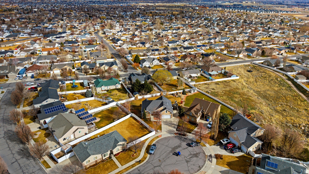 5272 W SUN BLOOM CIR Herriman, UT 84096