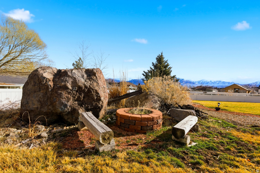 5272 W SUN BLOOM CIR Herriman, UT 84096