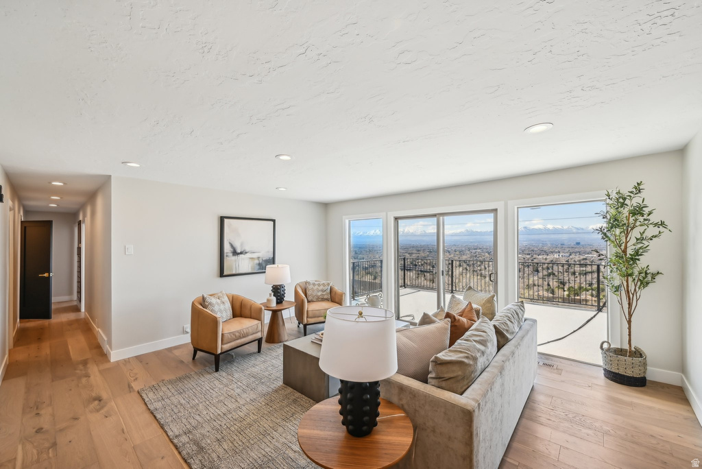 4756 S DEERCREEK RD Salt Lake City, UT 84124