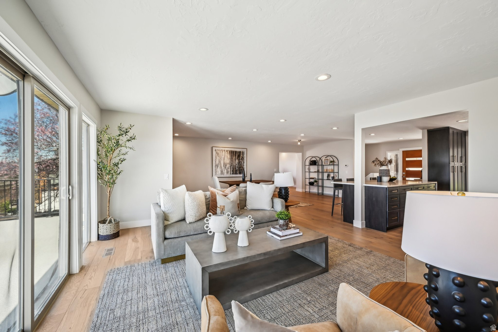 4756 S DEERCREEK RD Salt Lake City, UT 84124