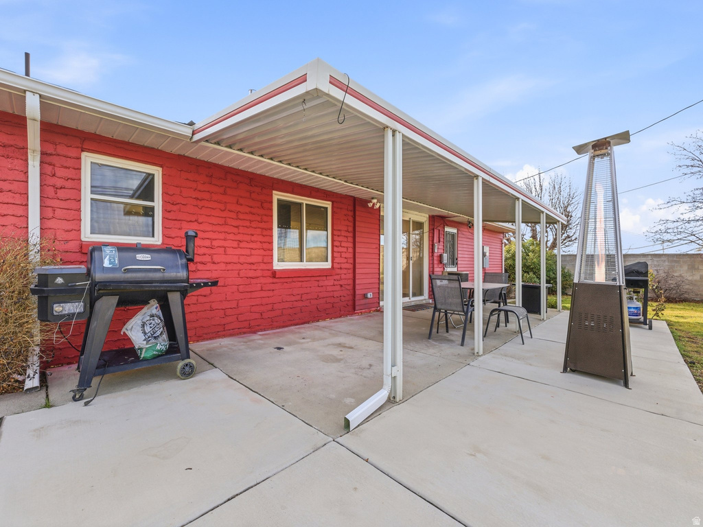 2885 E LORAN DR Millcreek, UT 84109