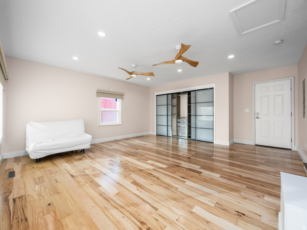 2885 E LORAN DR Millcreek, UT 84109