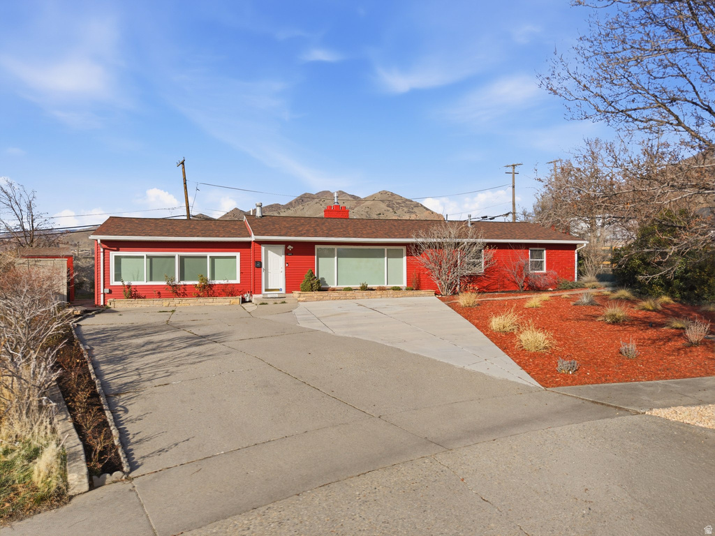 2885 E LORAN DR Millcreek, UT 84109