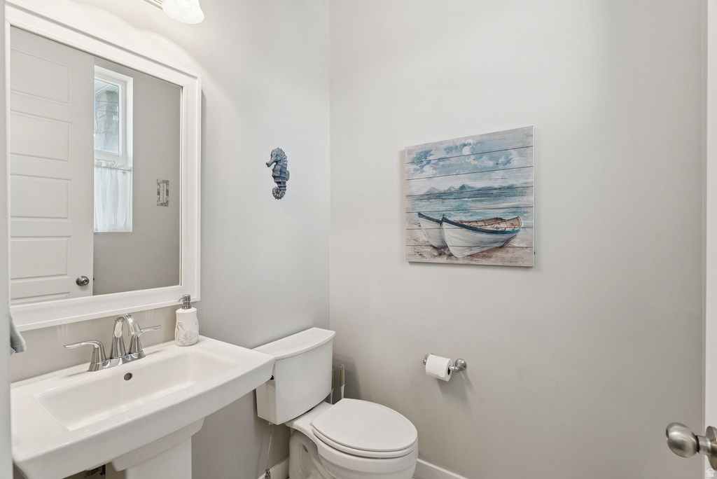 979 COLD WAY Layton, UT 84041