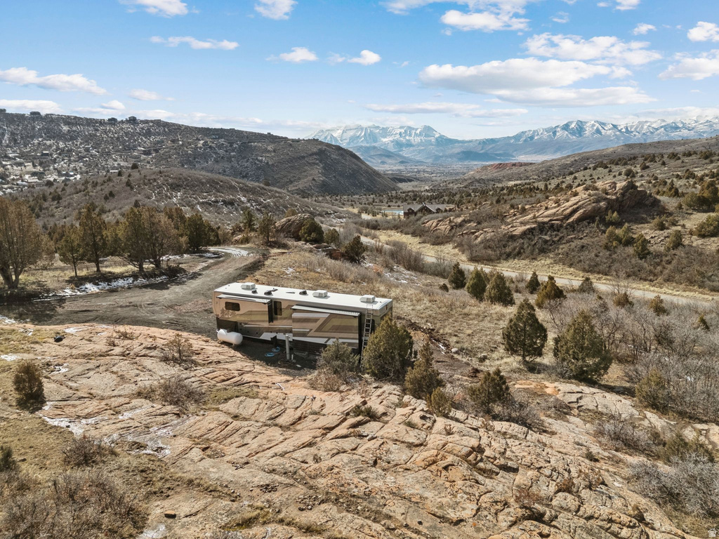 8665 E LAKE RD Heber City, UT 84032