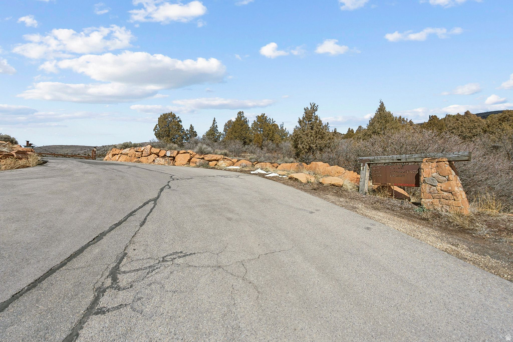 8665 E LAKE RD Heber City, UT 84032