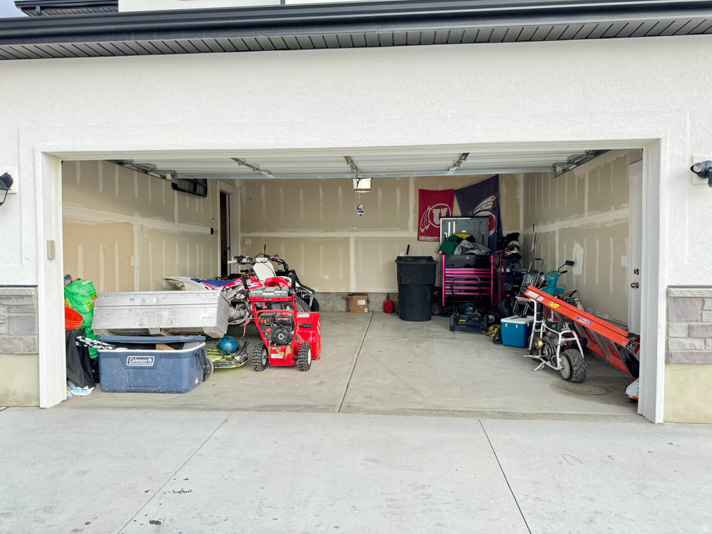 3194 N 3450 W Plain City, UT 84404