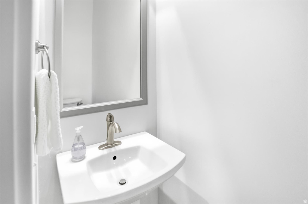 3668 W RUSHTON VIEW DR South Jordan, UT 84095