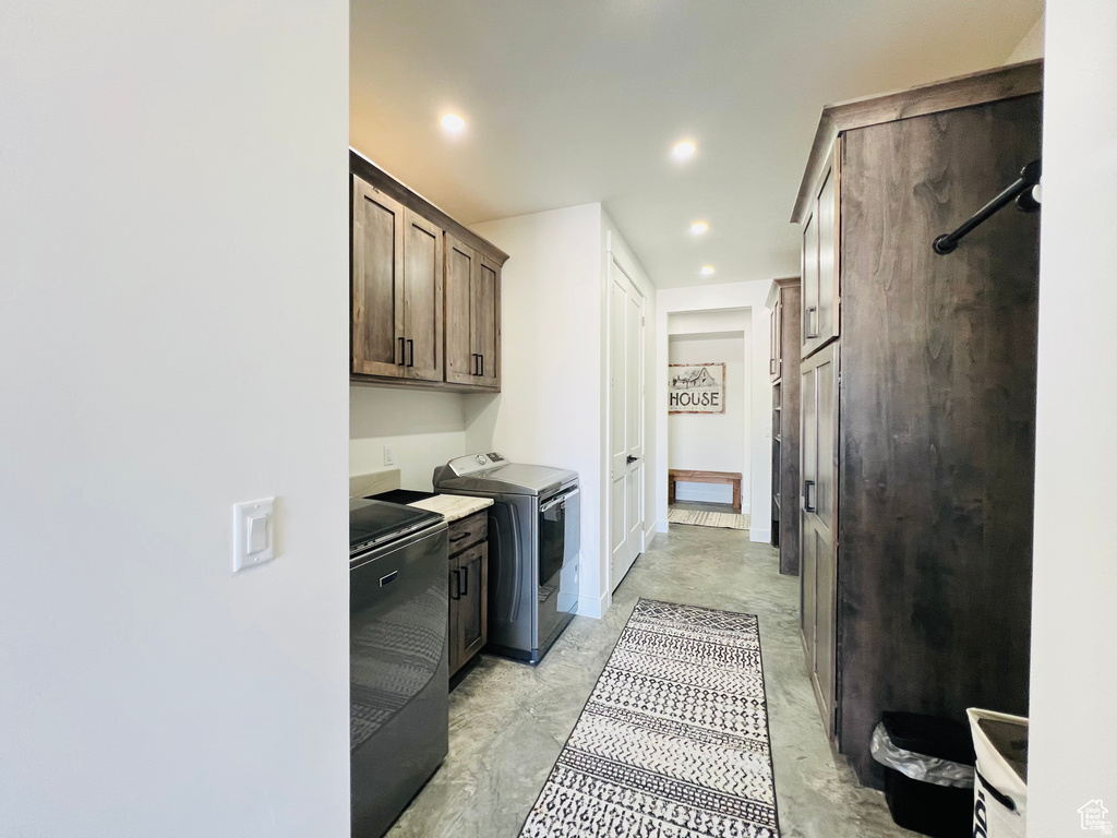 100 WHIT LN Georgetown, ID 83239