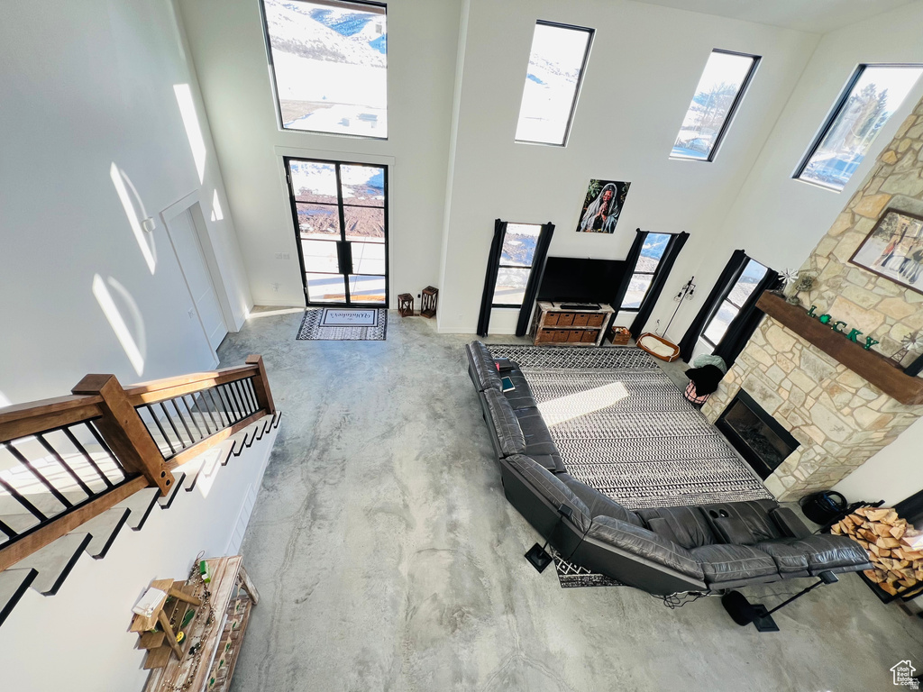 100 WHIT LN Georgetown, ID 83239