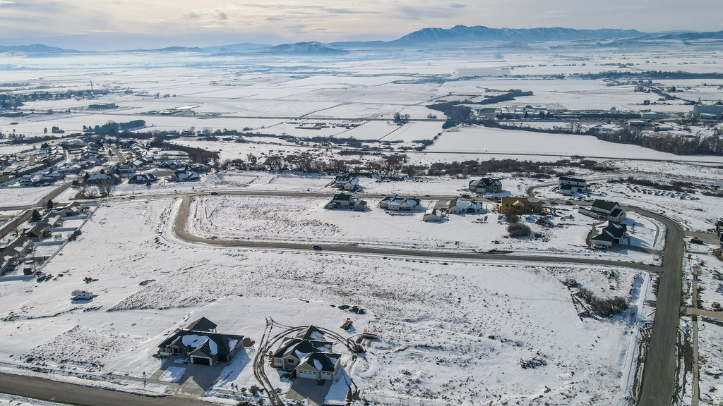 669  CHERRY RIDGE LN Richmond, UT 84333