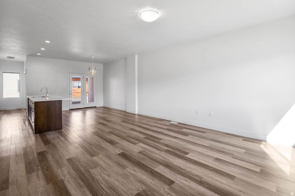 2214 N 450 W Layton, UT 84041