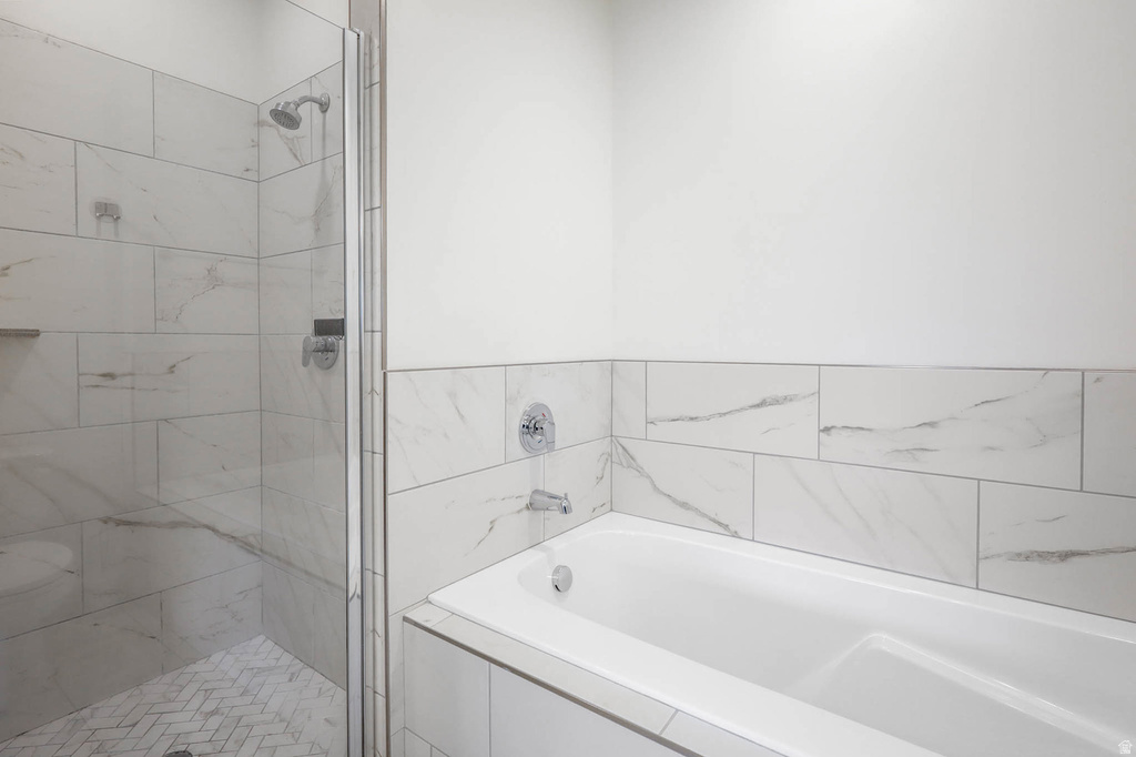 2214 N 450 W Layton, UT 84041