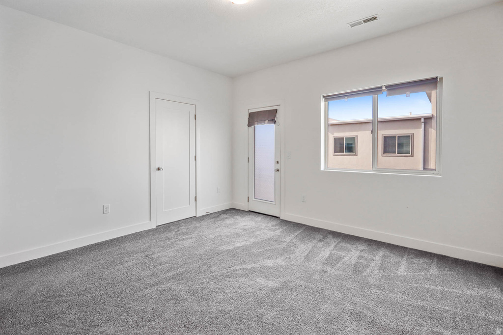 2214 N 450 W Layton, UT 84041