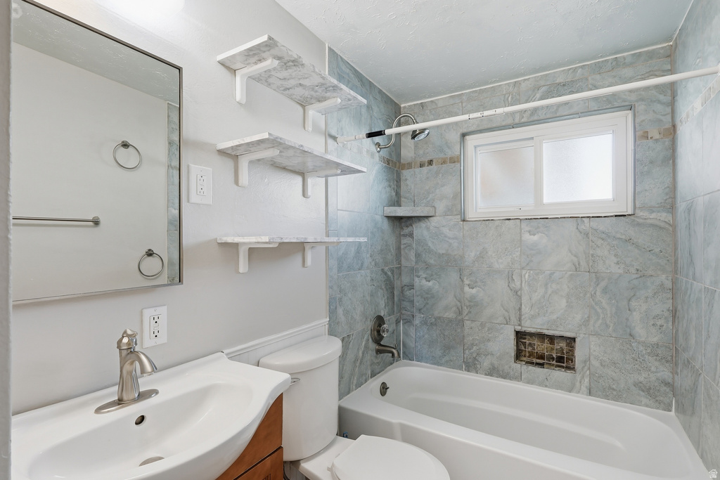 7194 S 1380 W West Jordan, UT 84084