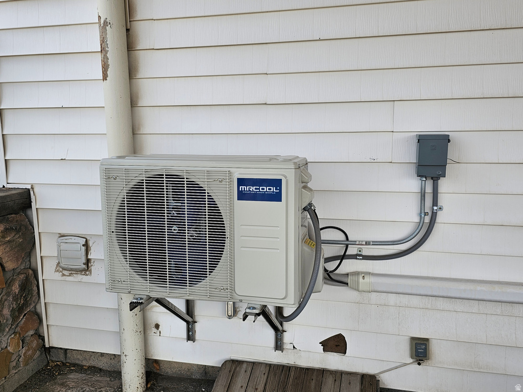 365 EDGEHILL DR Sunnyside, UT 84539