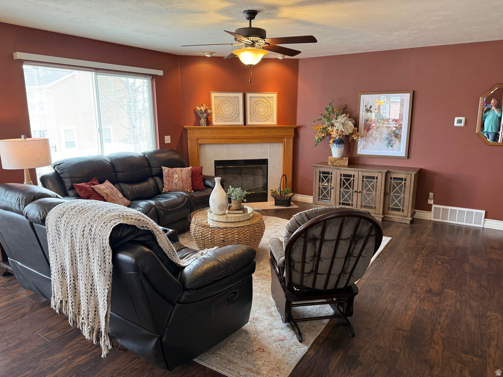 7125 S CASE MOUNTAIN CV West Jordan, UT 84081