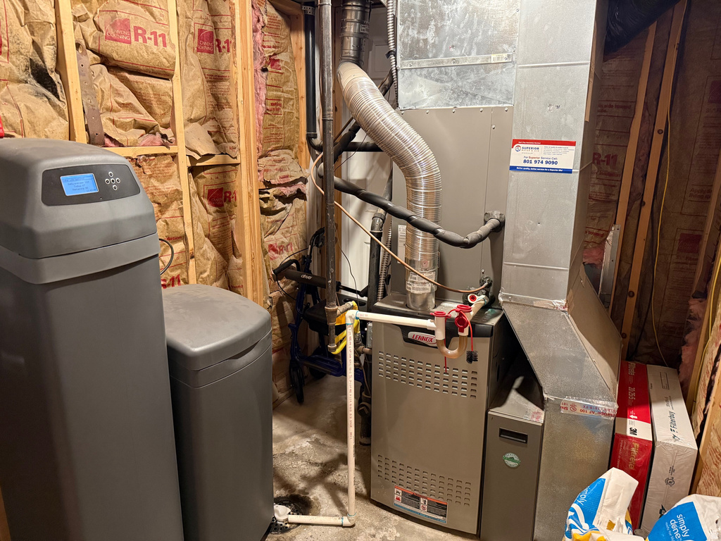 7125 S CASE MOUNTAIN CV West Jordan, UT 84081