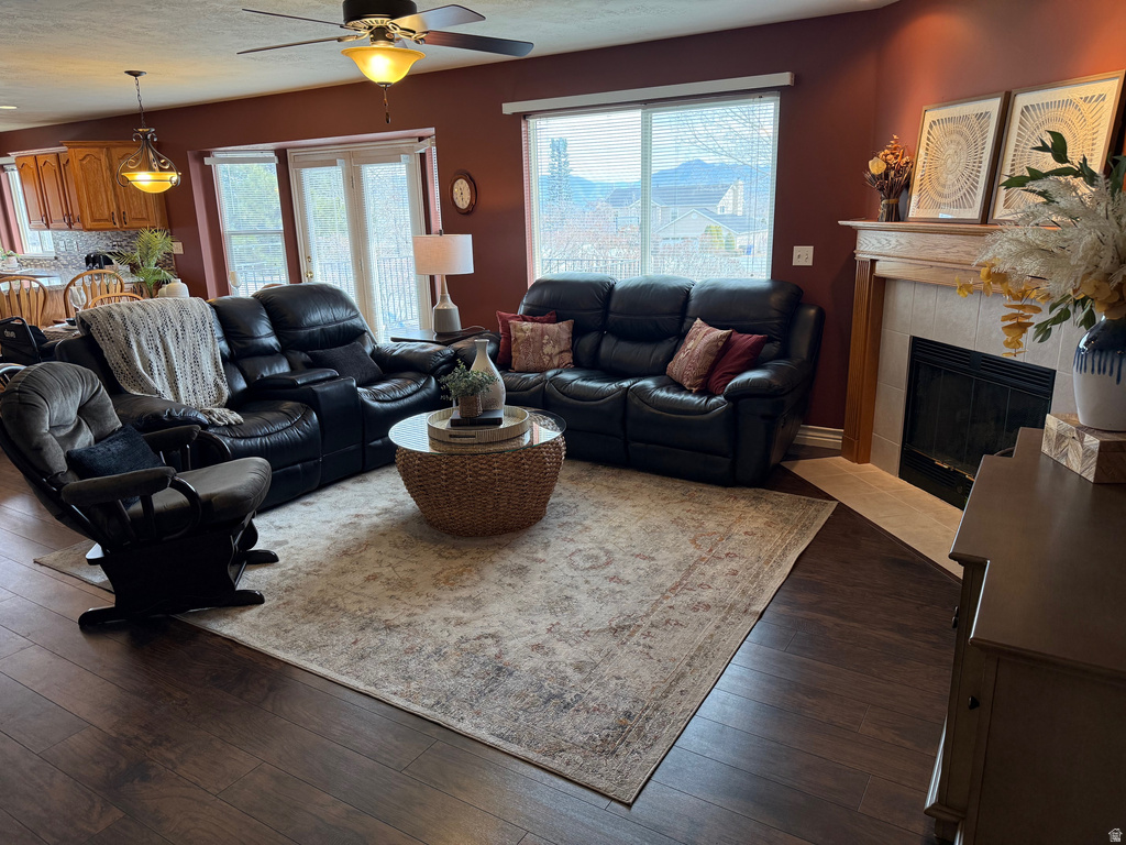 7125 S CASE MOUNTAIN CV West Jordan, UT 84081