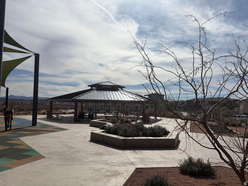 316 S 2450 E #20 St George, UT 84790