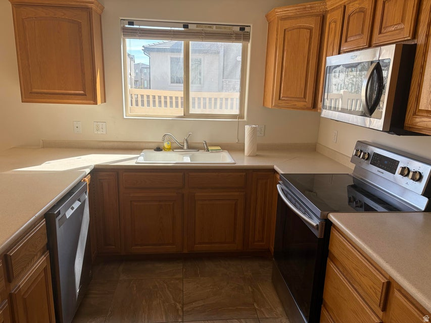 316 S 2450 E #20 St George, UT 84790