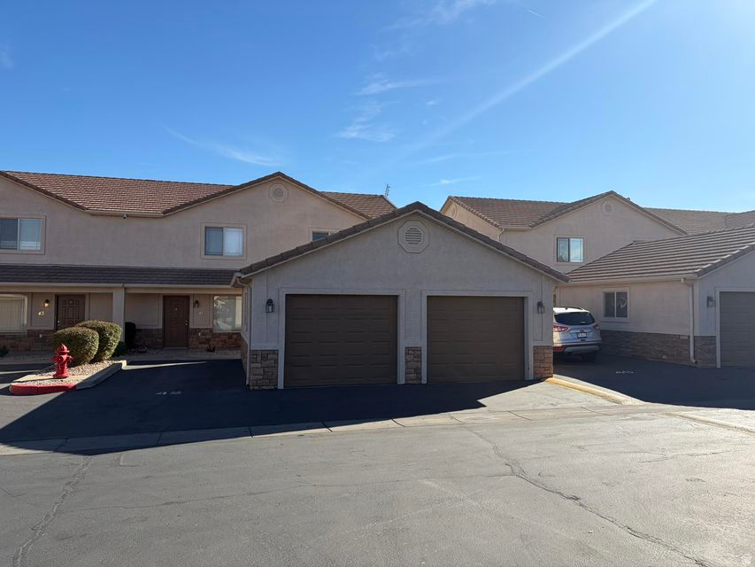 316 S 2450 E #20 St George, UT 84790